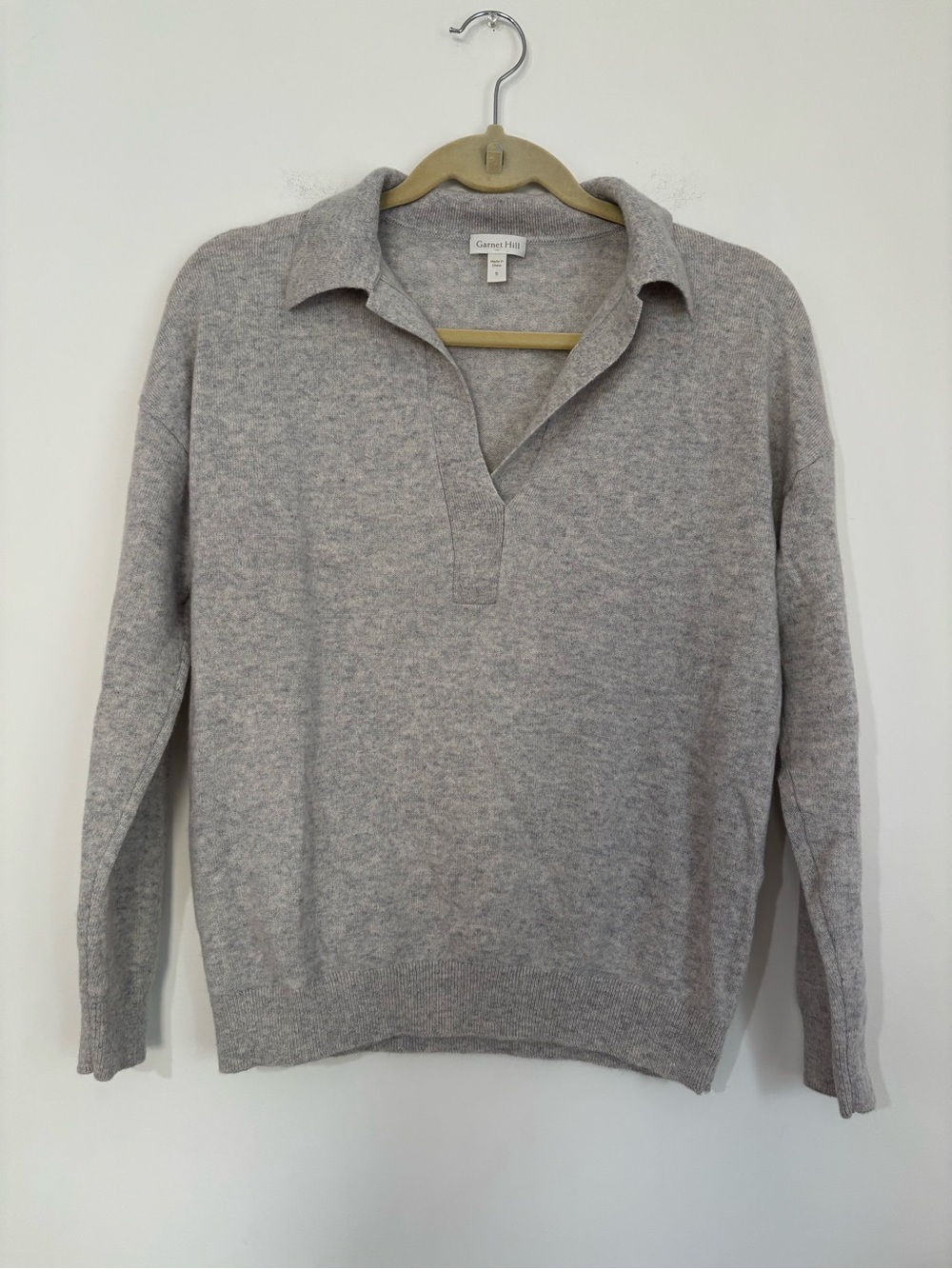 Garnet Hill 100% Cashmere Light Gray Collared V-Neck Sweater